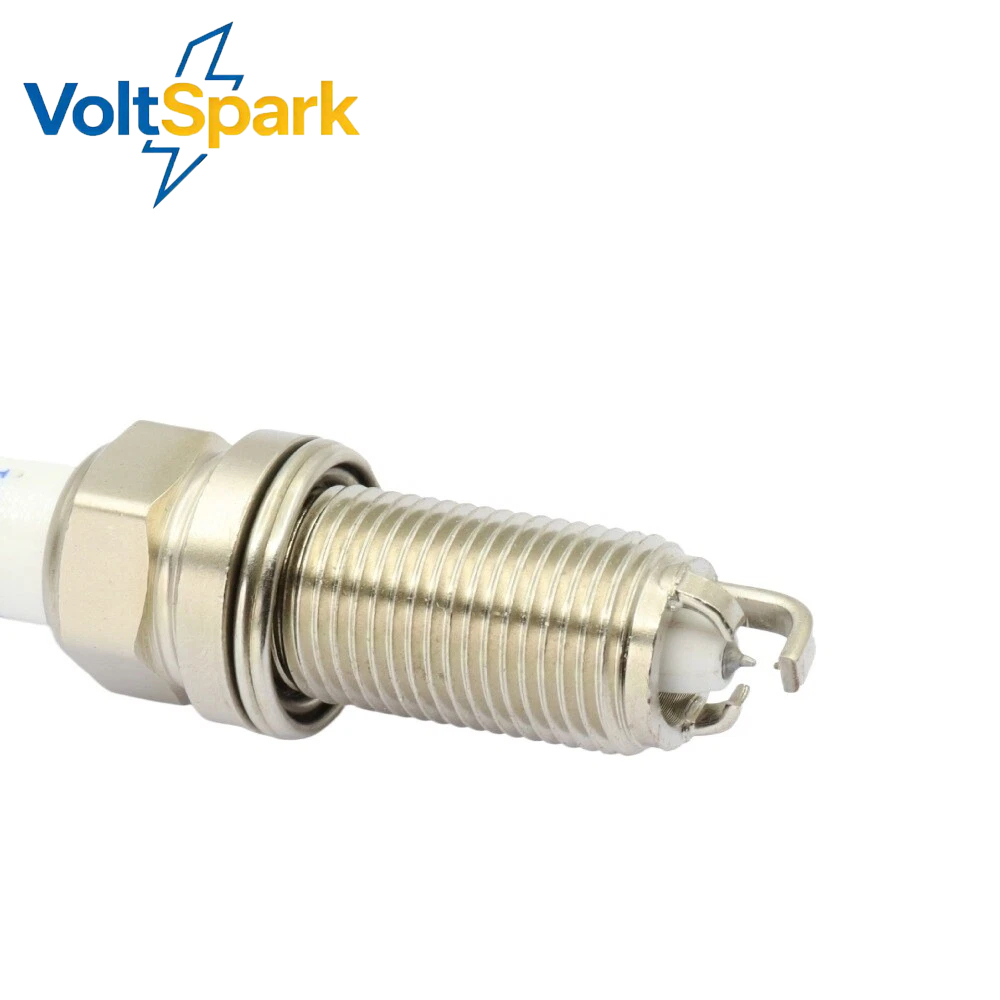 A0041591303 メルセデスベンツ 1.8T/5.5  - Bosch Spark Plug Platinum のレビューと価格